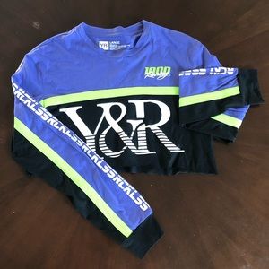 Long Sleeve Crop Shirt